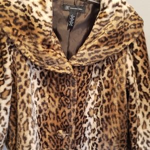 Swing faux fur jacket